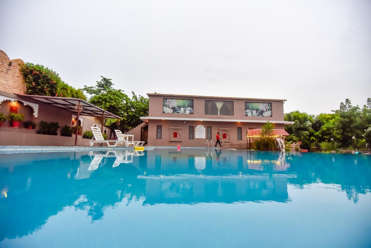Araliayas Resort & Spa Udaipur Exterior photo